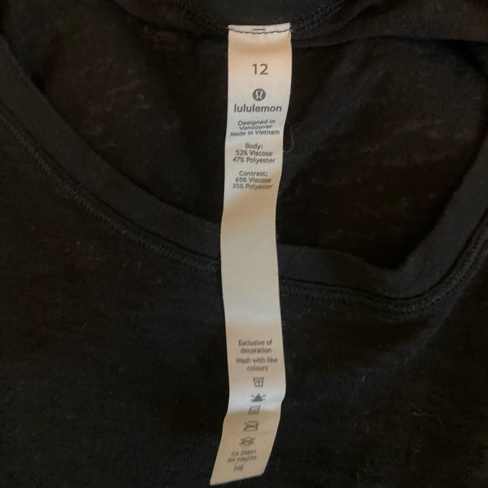 Lululemon Tee - Picture 3 of 4